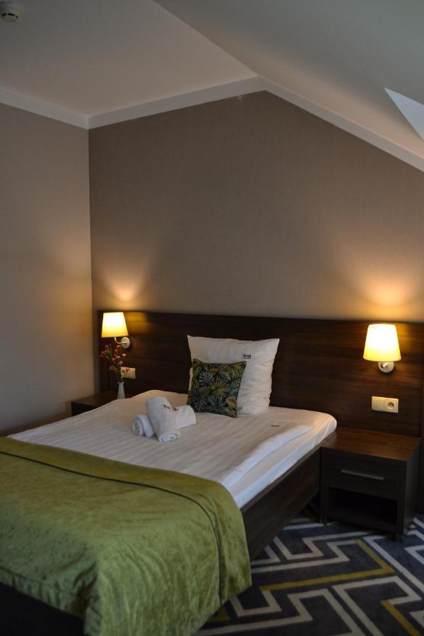 Hotel & Browar Slociak ออปอเล ภายนอก รูปภาพ