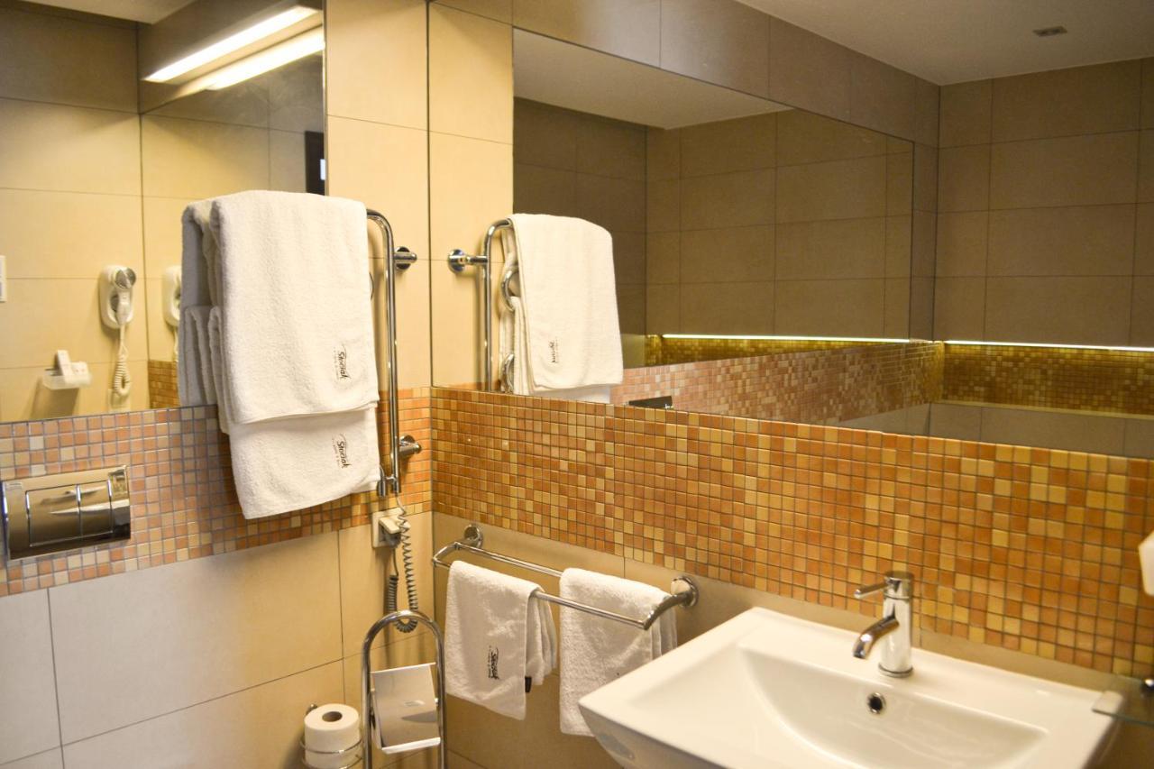 Hotel & Browar Slociak ออปอเล ภายนอก รูปภาพ